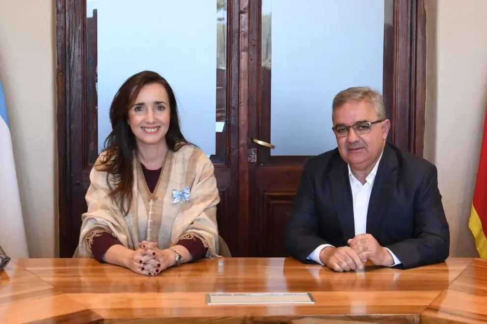 La vicepresidenta Victoria Villarruel y el gobernador Raúl Jalil