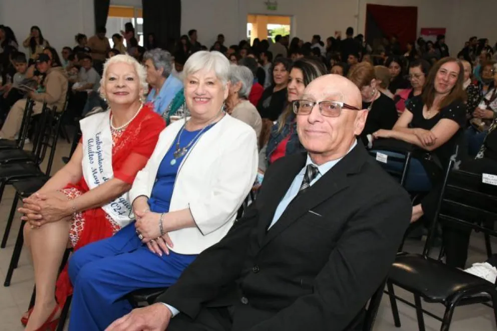 Diana Miriam Obregón y Antonio Ciares asumieron como embajadores de las personas adultas.