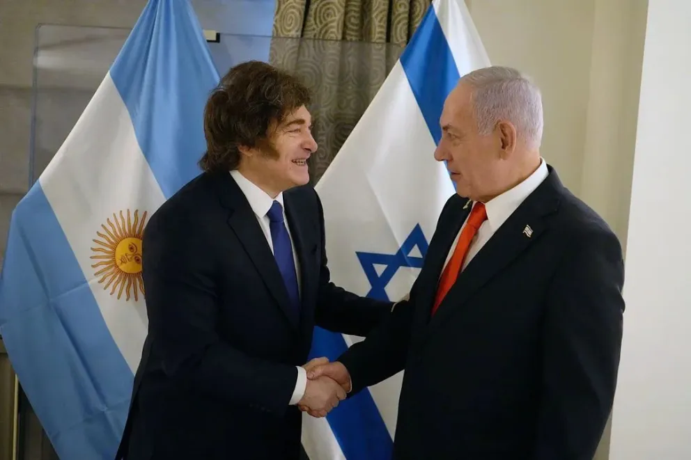  Javier Milei junto al primer ministro de Israel, Benjamin Netanyahu.